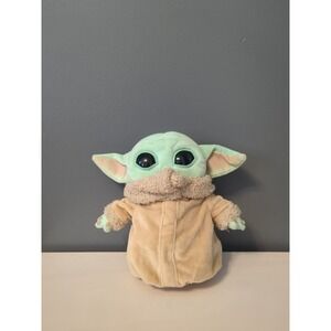Star Wars Lucas Film Mandalorian Baby Yoda Child Grogu 8" Stuffed Plush Toy